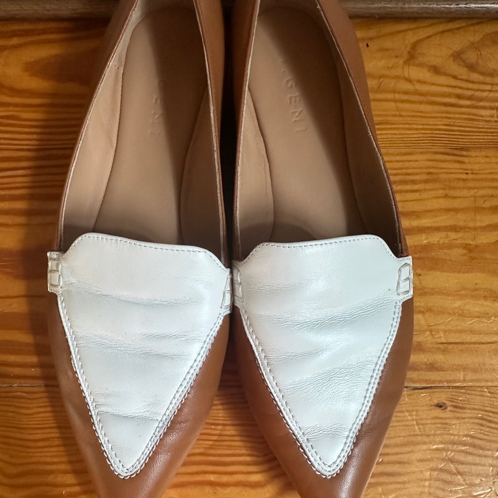 M. Gemi Brown and White Leather Loafers ✨